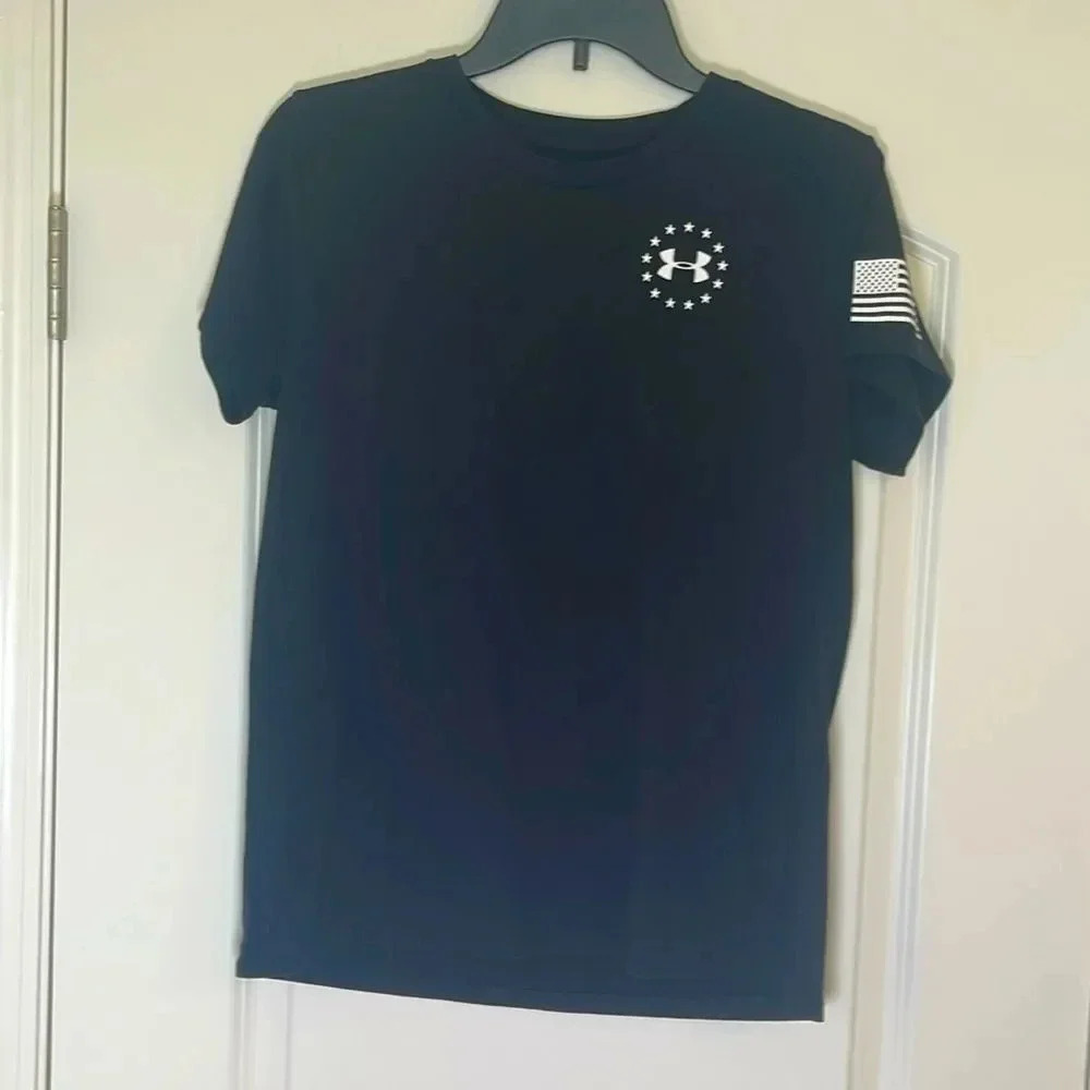 Under Armour The Classic Tee Shirt Freedom Flag - Size M